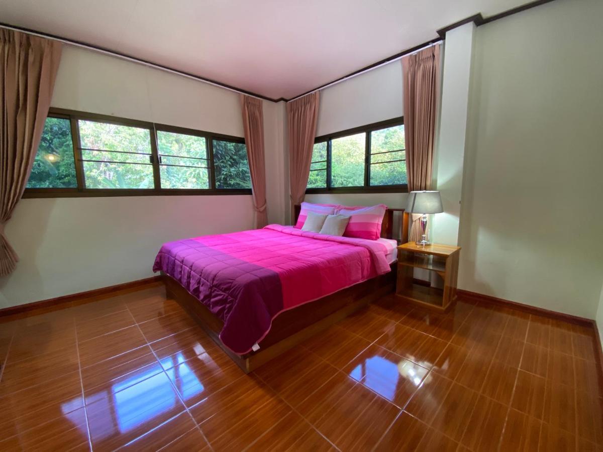 Yayee Homestay Sai Yok Exterior photo